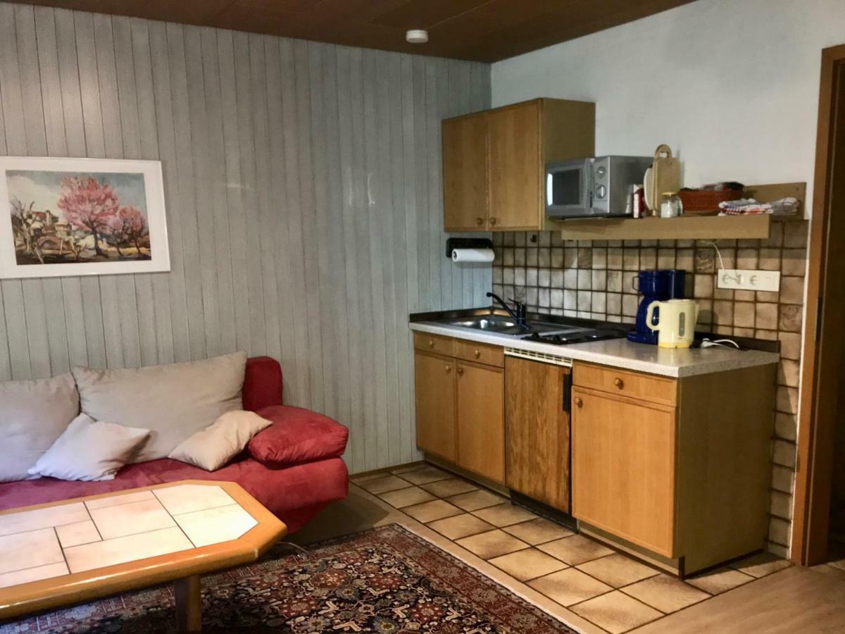 Roemerklause Neustadt an der Weinstrasse Bagian luar foto
